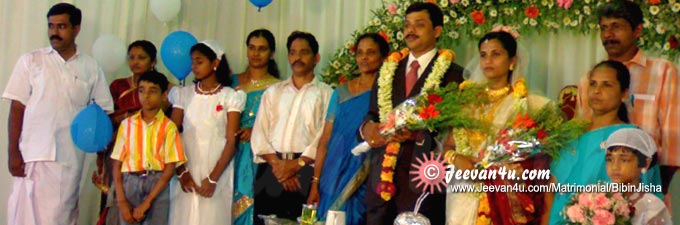 Mulloor Vellilappilly Keerampanal Kulamavu Family Photo